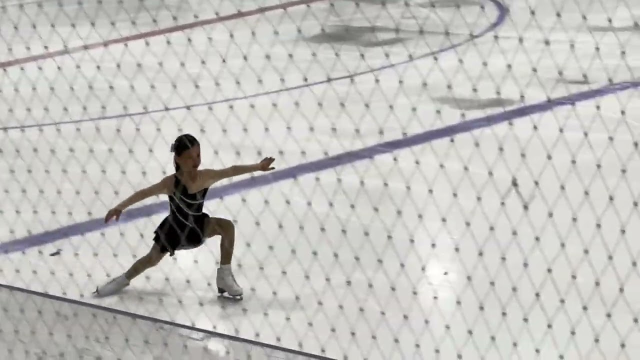 Piper’s SW Florida Figure Skating Basic 6 competition 2nd Place!