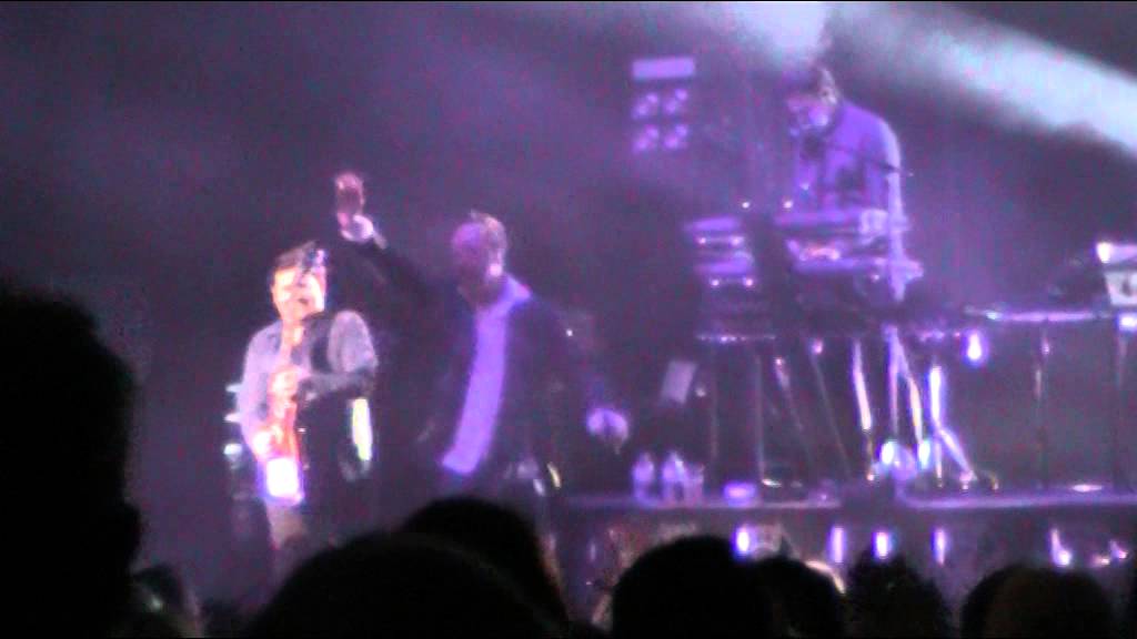 Simple Minds Midnight Walking Liverpool 2015