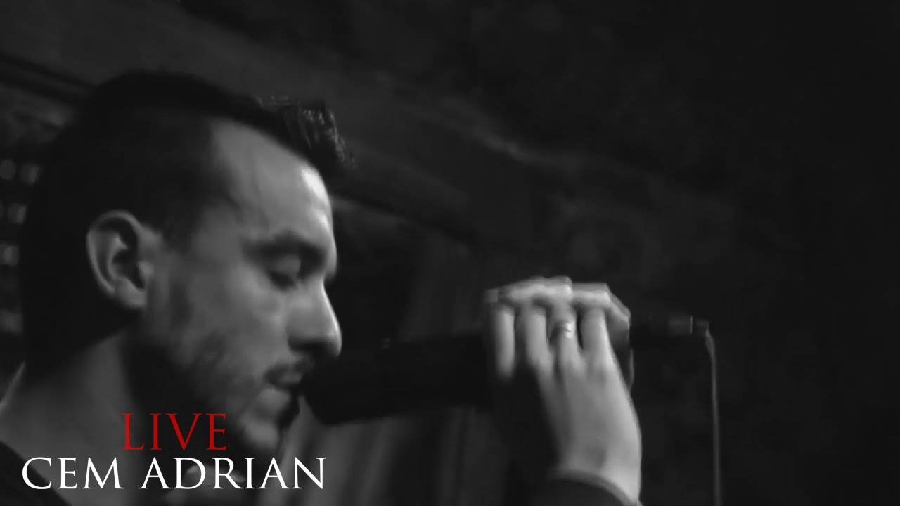 Cem Adrian - Kan Revan İçindeyim (Live)