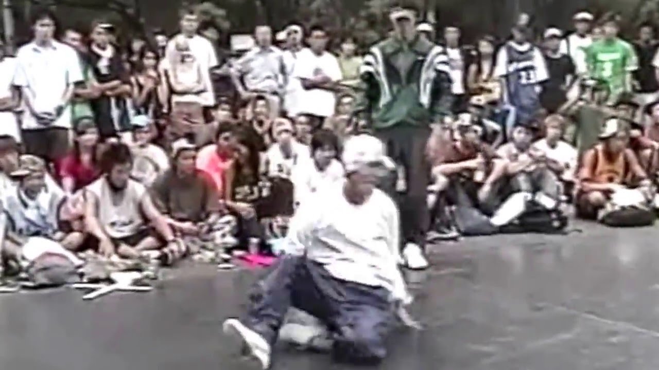 SYUNYA(FLOOR MASTERS)BBOYPARK2002 TEENAGE BATTLE