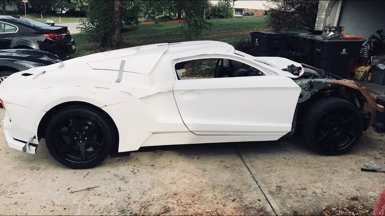 Vaydor Build Pt 37(Unwrapping dash, Mounting core support and door)