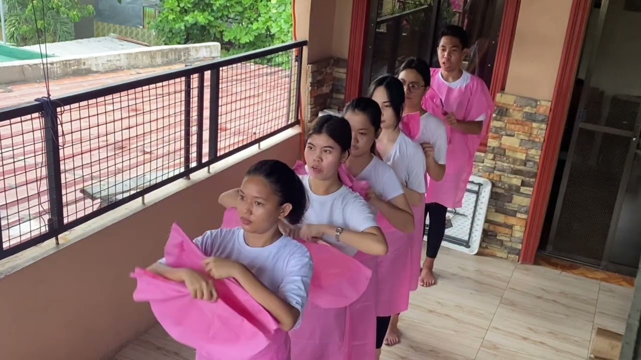 Vietnamese Fan Dance🥰