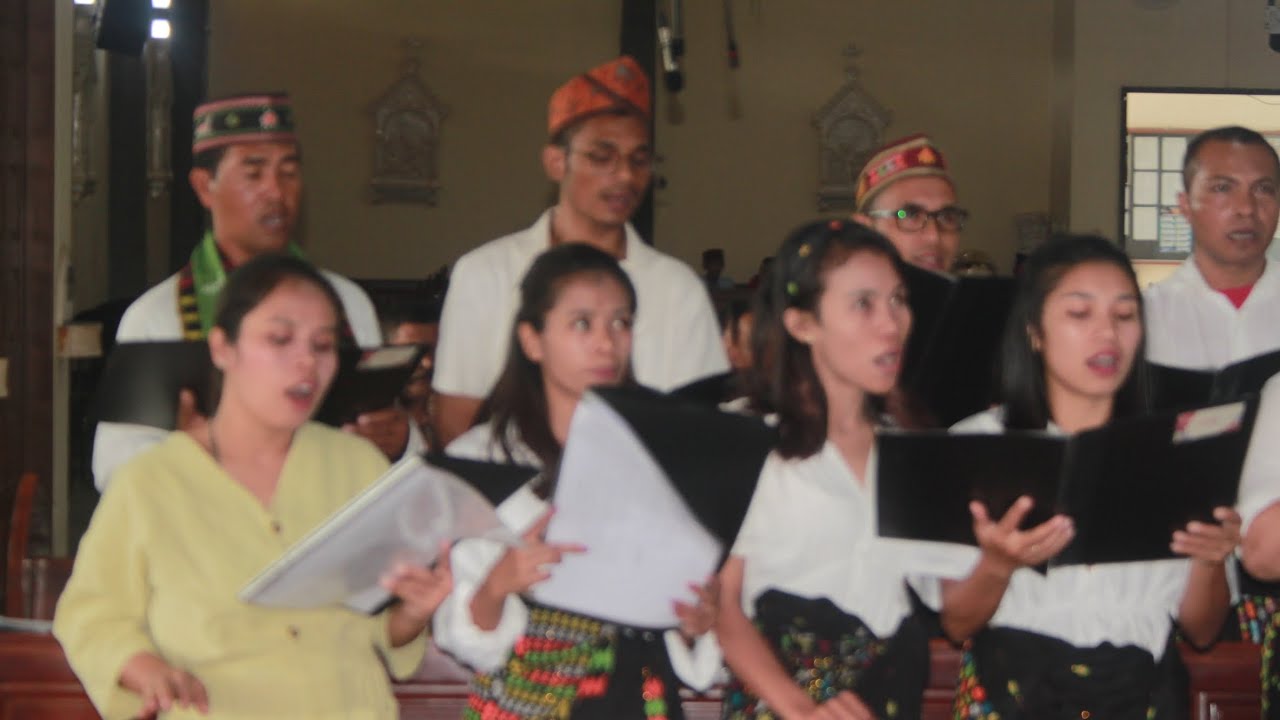 ONE TARA ROTI ANGGUR//  LAGU KOMUNI BAHASA MANGGARAI//KOR IKAMABA‼️