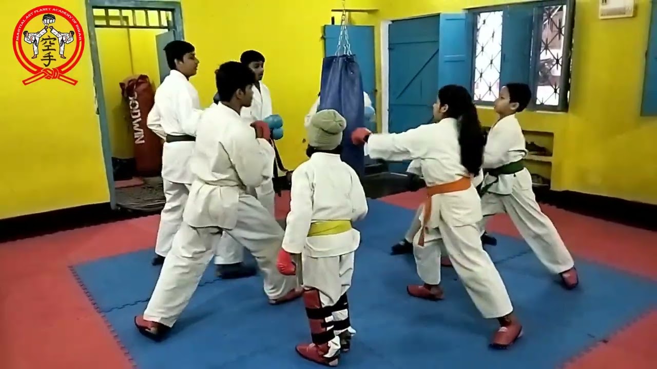 Karate punch nd kick 🦵 practice in Dojo