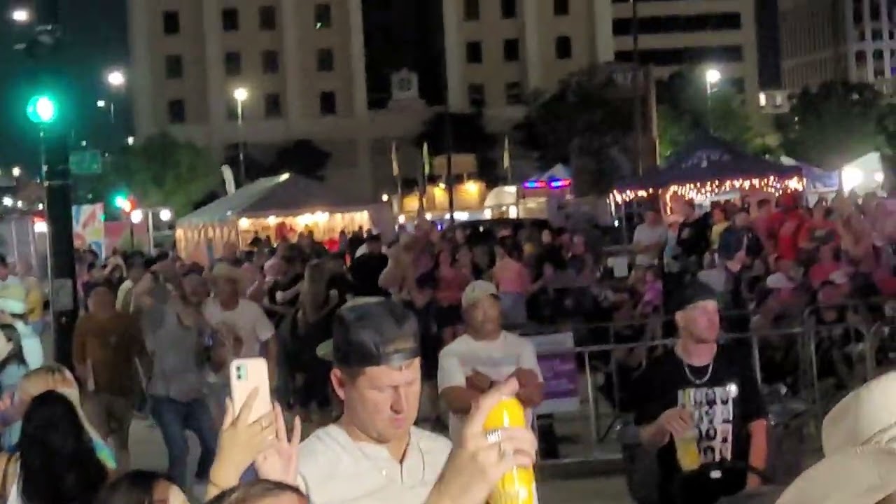 Eli Young Band - Even If It Breaks Your Heart/Learning To Fly (Wichita, KS; 06/06/23)