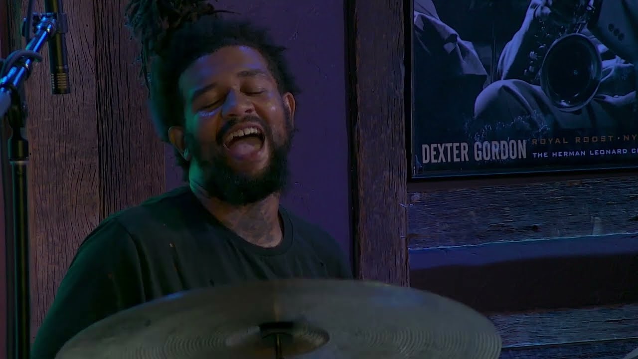 Alexander Claffy Trio featuring David Kikoski - Love for Sale