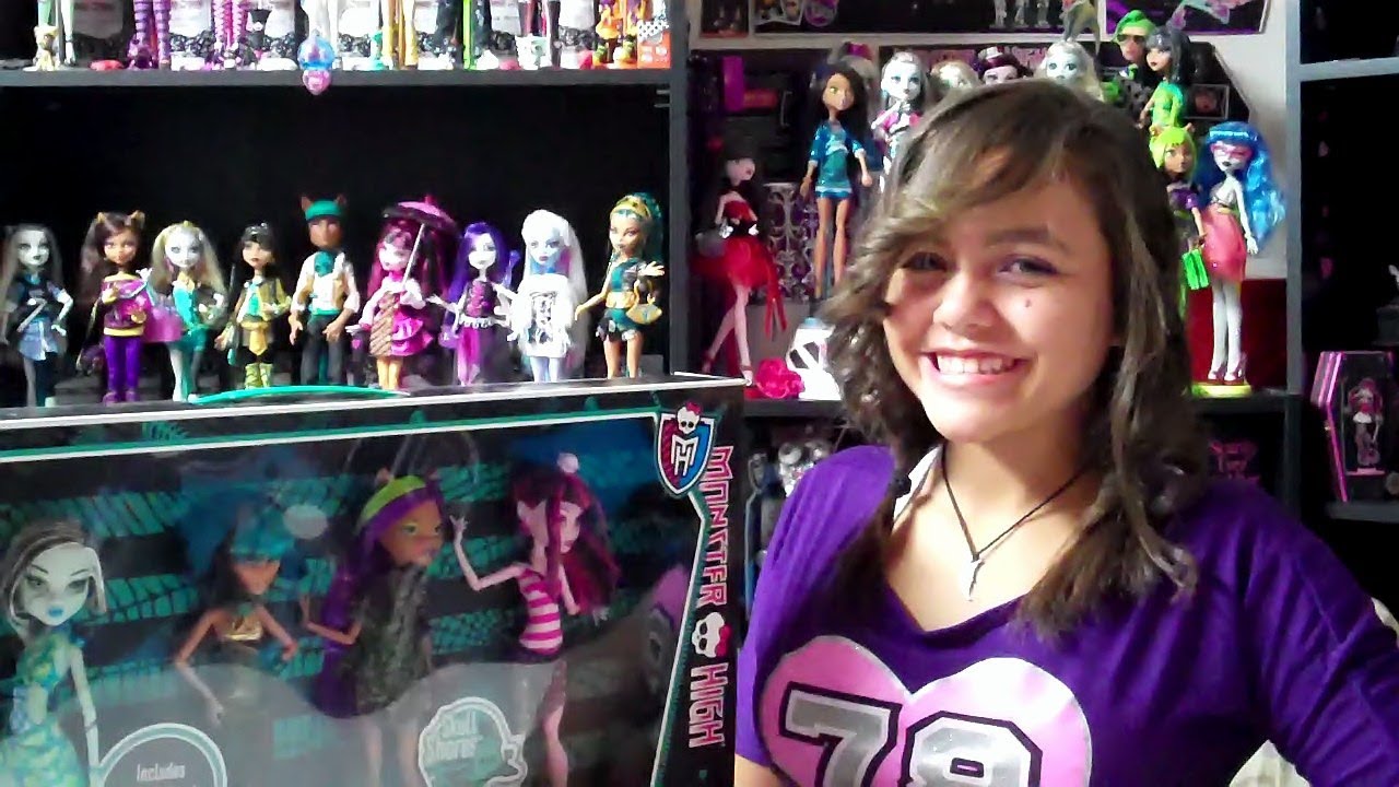 Monster High Skull Shores 5 pack Review by wookiewarrior23