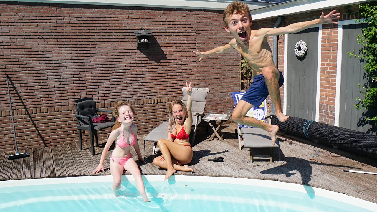 ZWEMMEN MET DEE EN ISA! #88