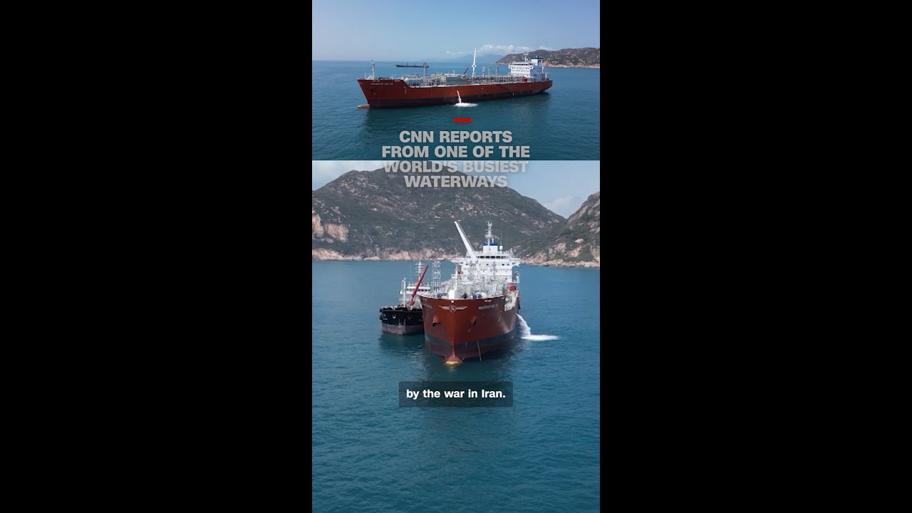 CNN ведет репортаж с одного из самых оживленных водных путей мира.