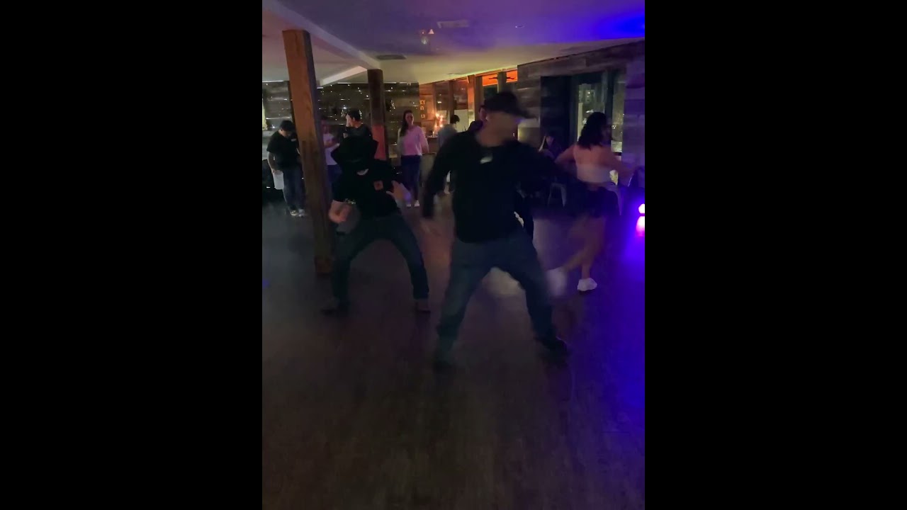 Shorty Hot Moves - Line Dance @ Bourbon Highway