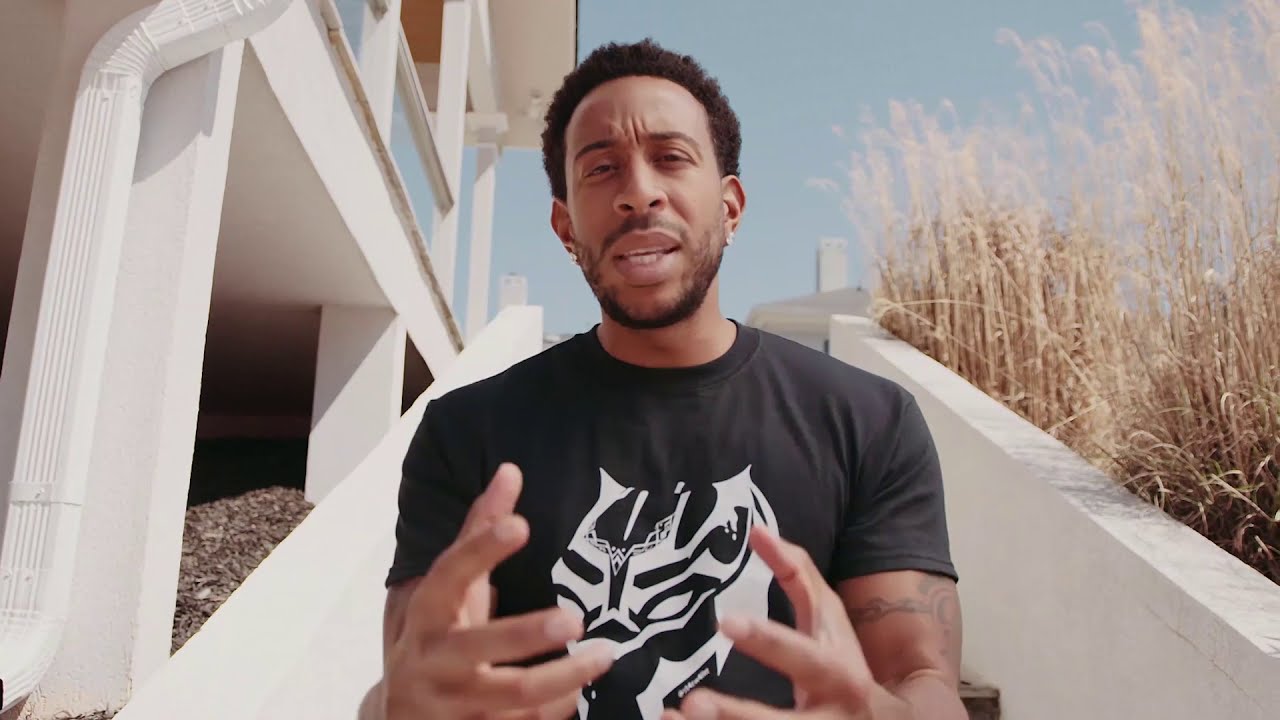 LUDACRIS  rolls out his new Basketball and Tennis Courts install at his home by SNAPSPORTS®