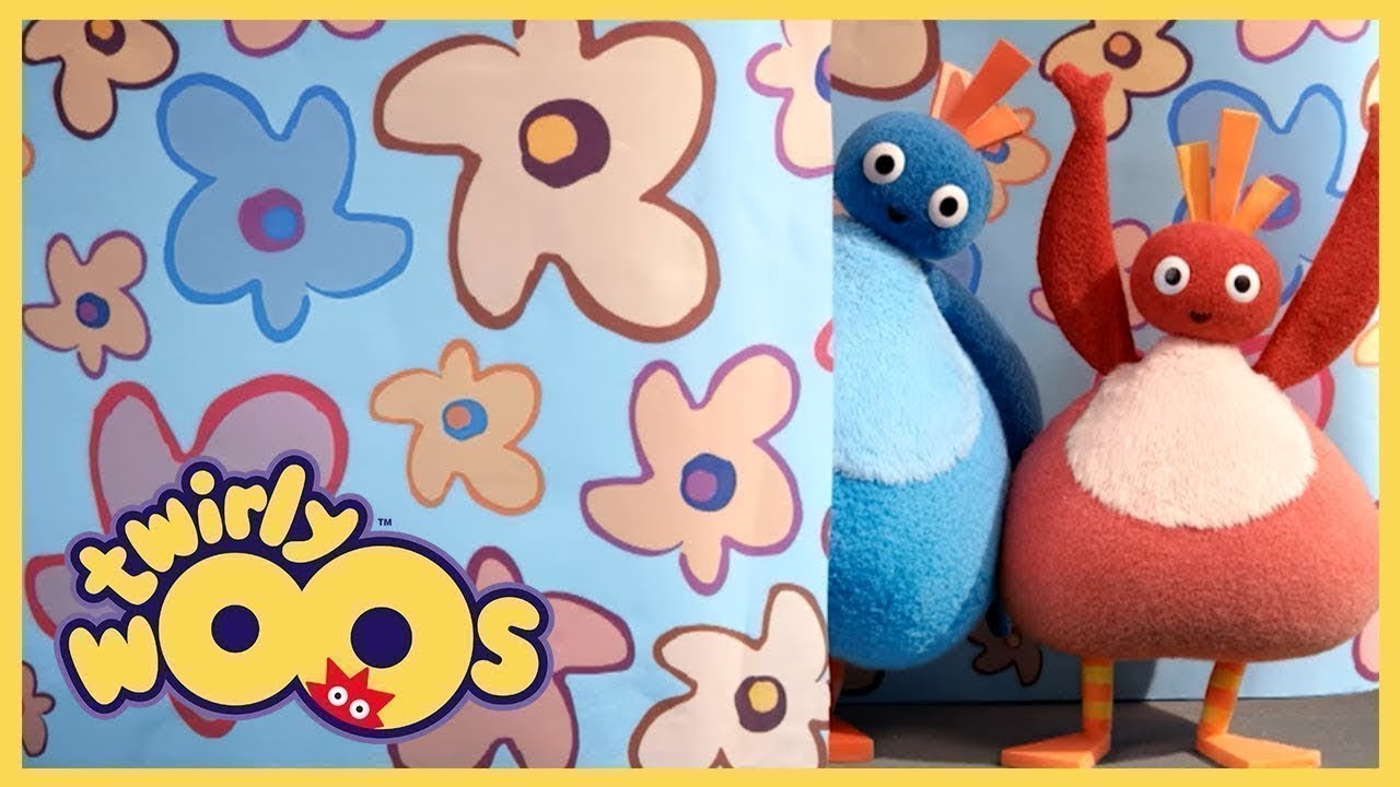 Twirlywoos | Wrapping Paper | WildBrain