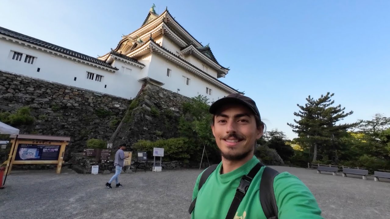 English Tourist Visits Japan For The First Time 🇯🇵