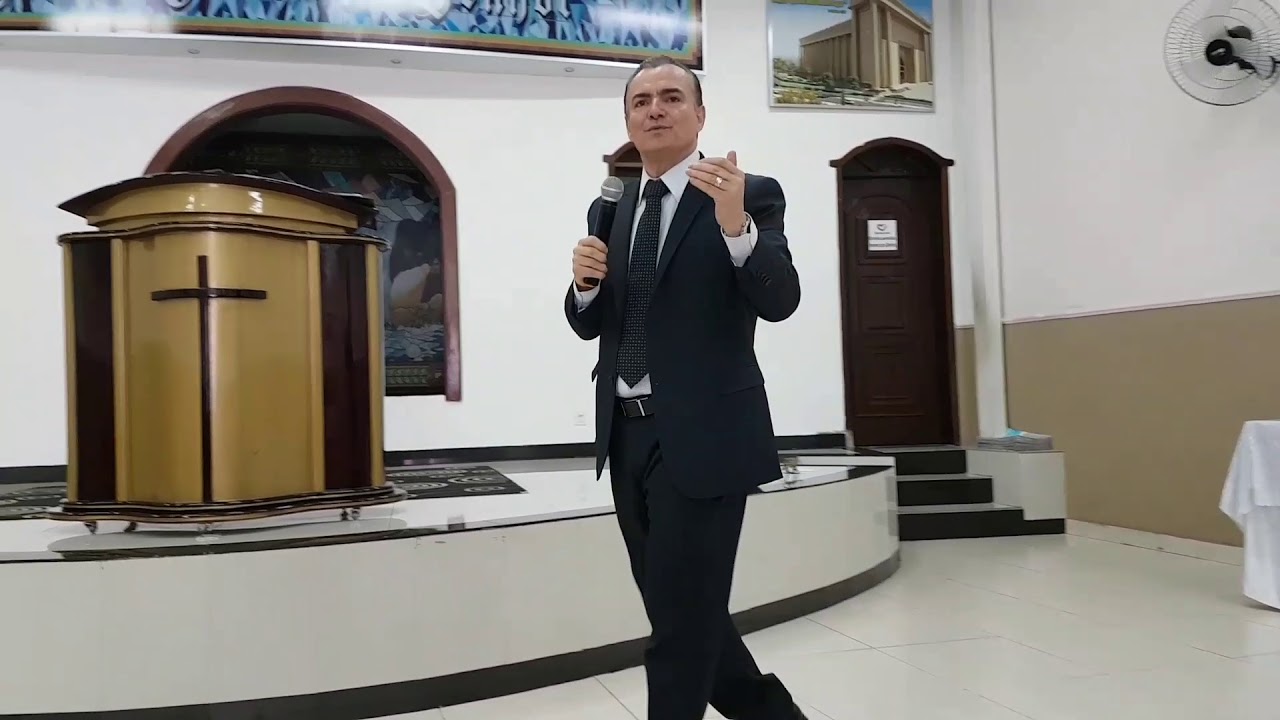 Reunião de fé, com  bispo Antonio Carlos