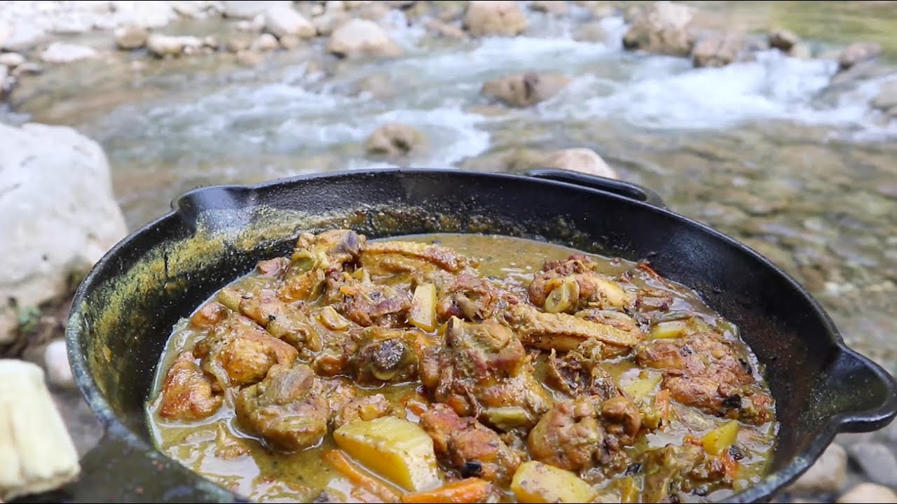 How to cook Curry Chicken | Jamaica Outdoor cooking by River
