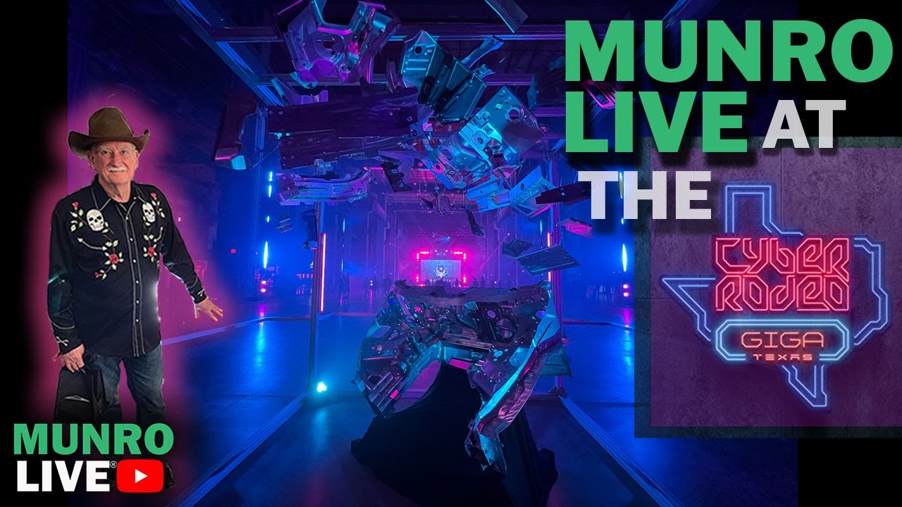 Сэнди на Cyber ​​Rodeo Giga Texas