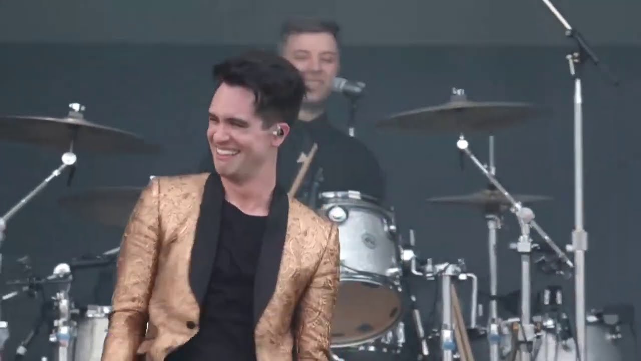 Panic! At The Disco - Say Amen (Saturday Night) (Live At March Madness 2018)