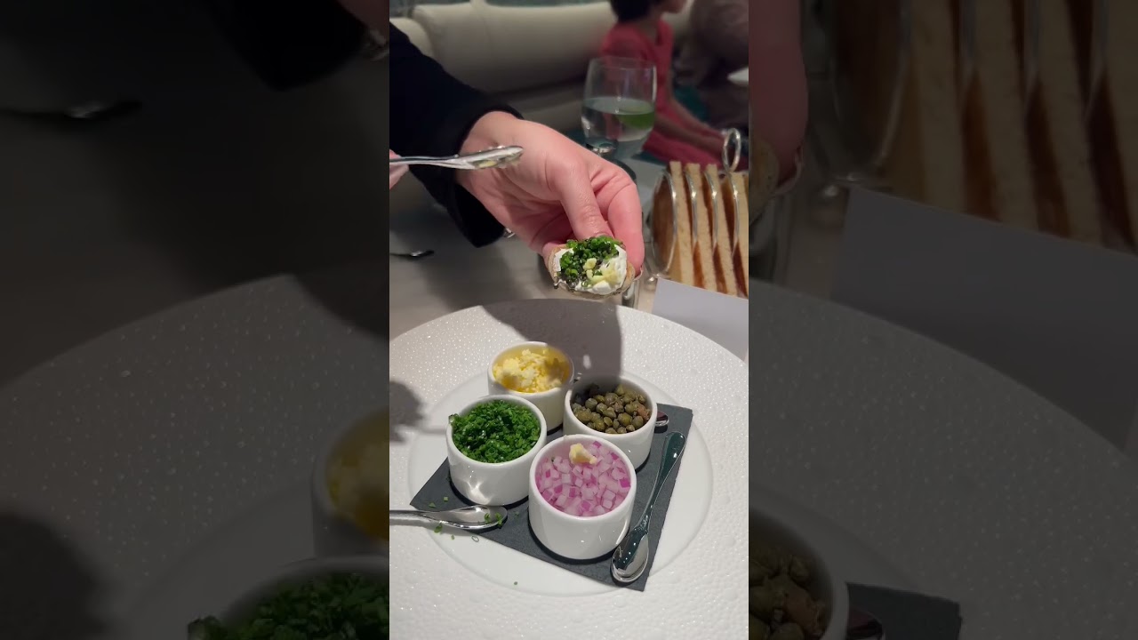 How to eat caviar&hellip;from someone who totally knows what she&rsquo;s talking about 😅