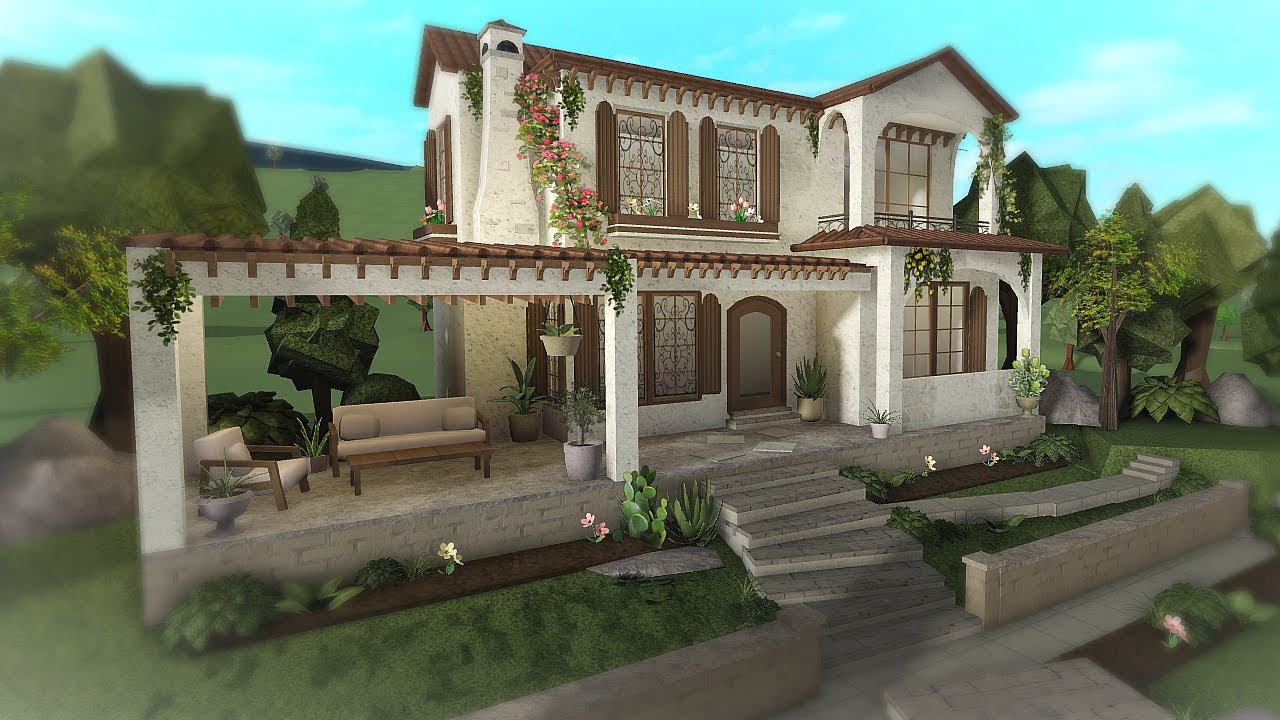 Building a MEDITERRANEAN HOME in Bloxburg