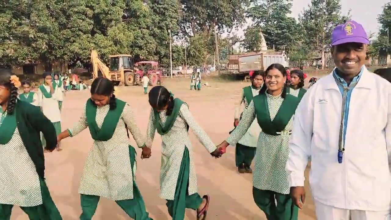 Dance with students...🤩🤩