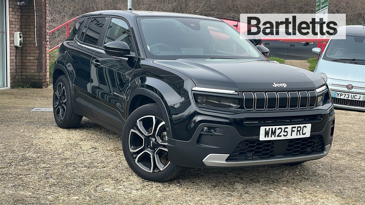 Black 2025 Jeep Avenger 1.2 Summit 100PS at Bartletts Hastings