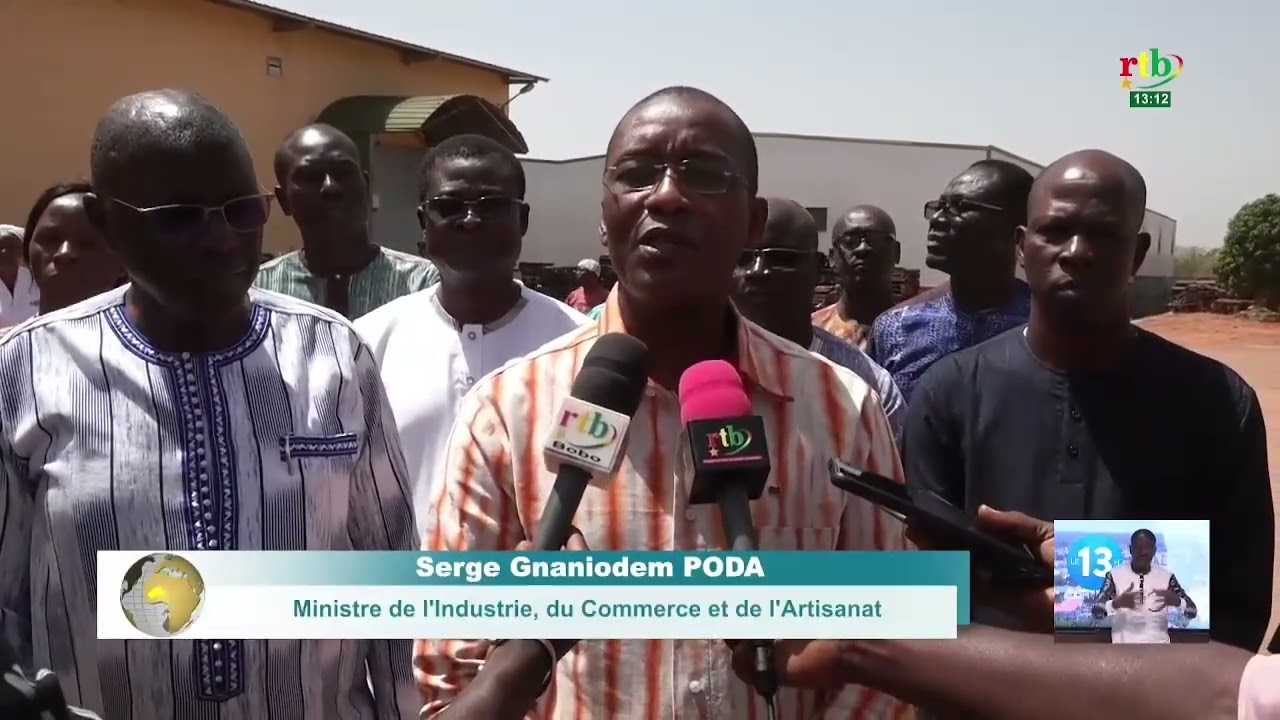 Le ministre en charge de l’Industrie à l’usine de Dafani dans le Kénédougou