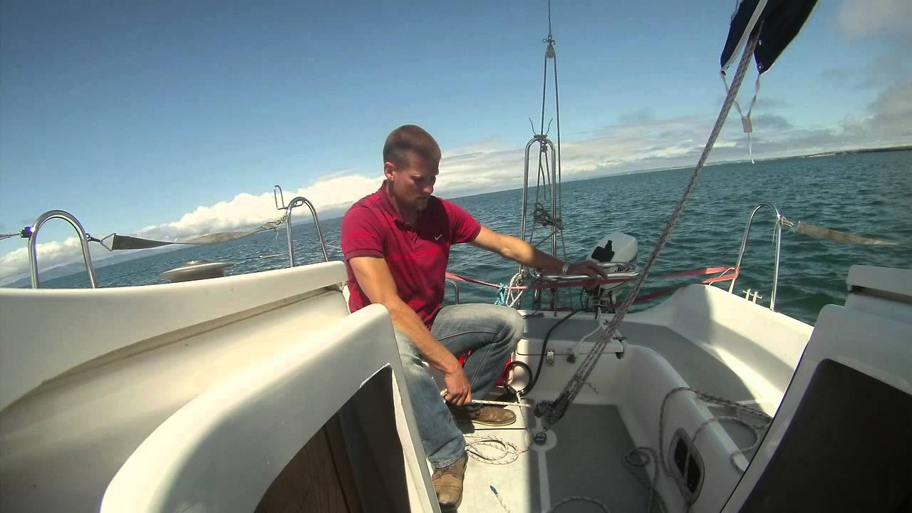 Sailing White Pearl