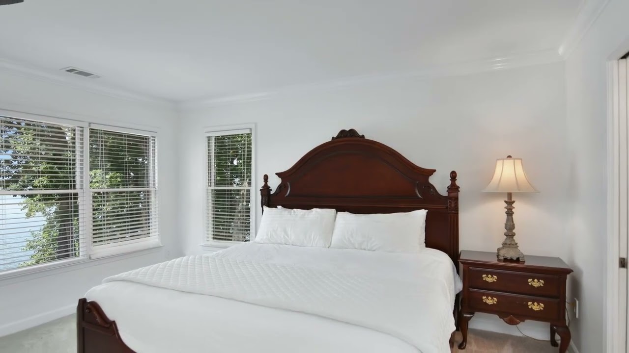 The Keowee Life - Lake Keowee Area Properties