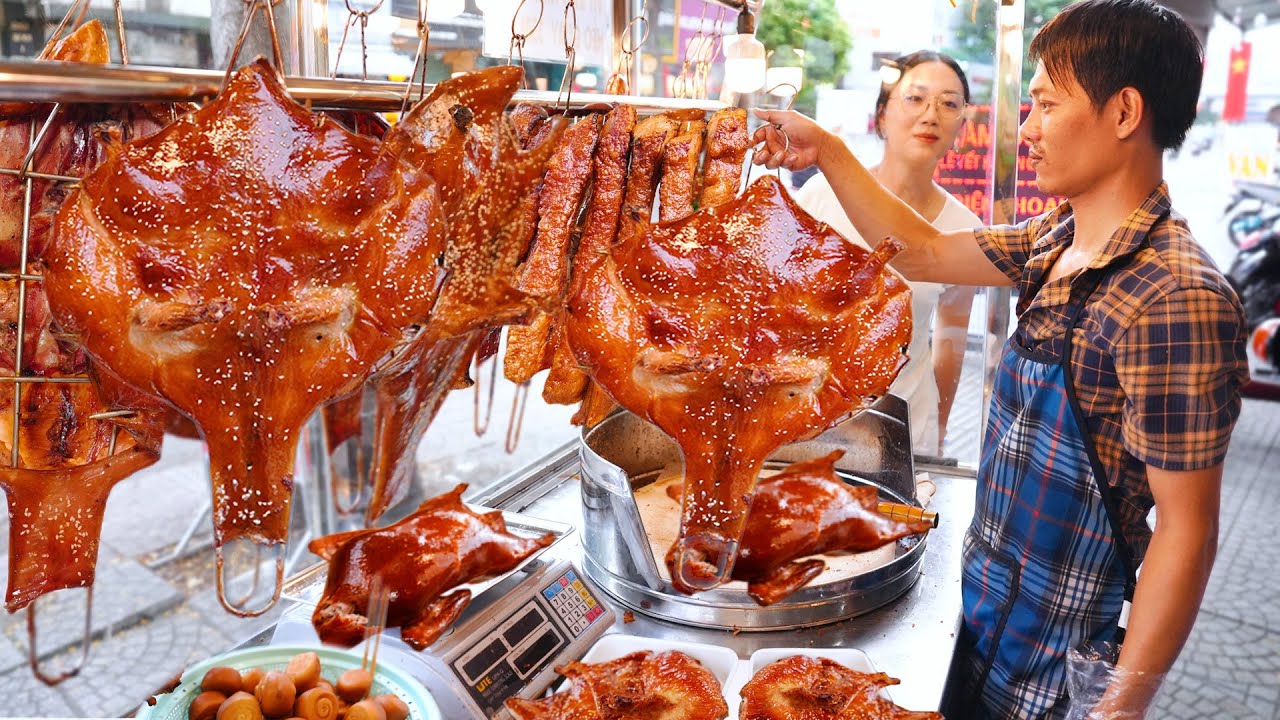 Lạ kỳ Vịt Quay Đàn Tỳ Bà tuyệt chiêu Phơi Gió để được hơn 5 tiếng mà da vẫn giòn tan như bánh đa
