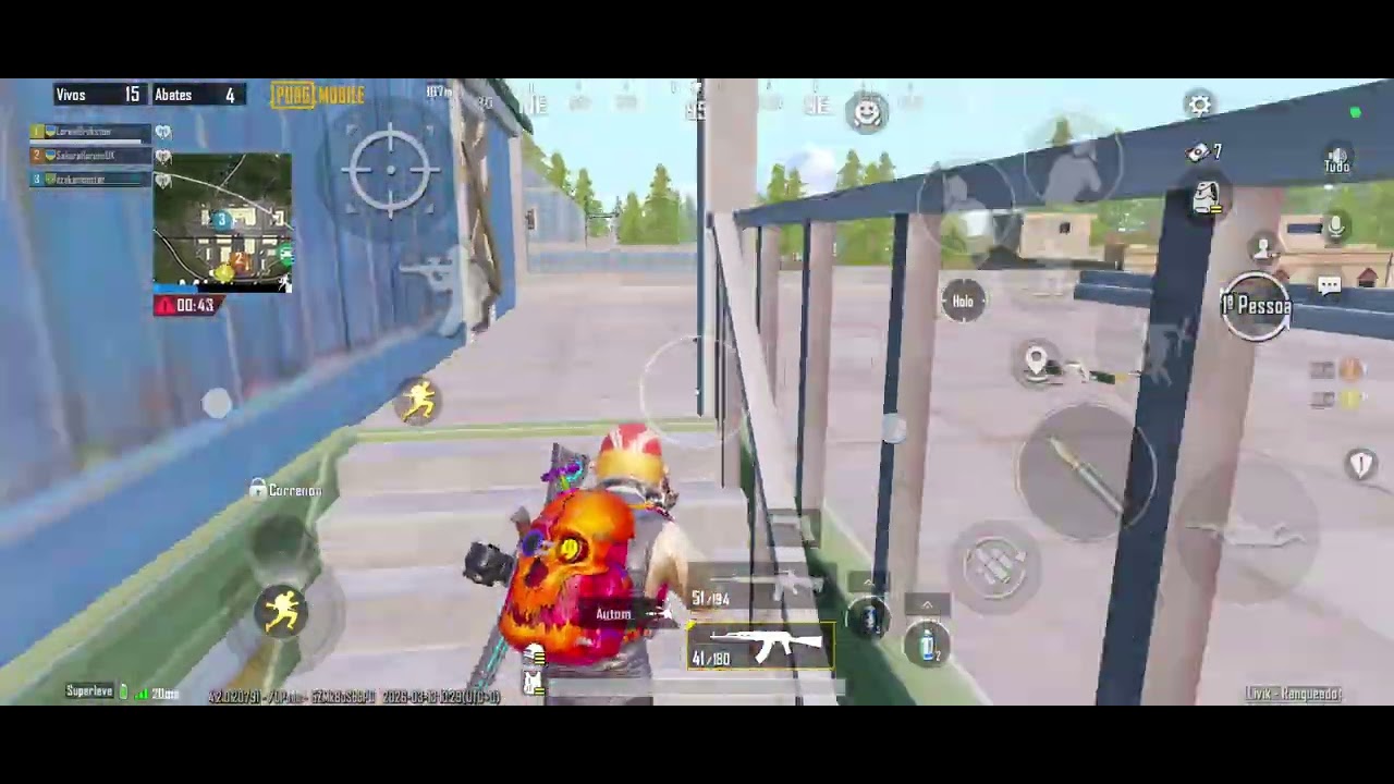 PUBG Mobile - Jogando com ucranianas - SQUAD Aleatório em Livik