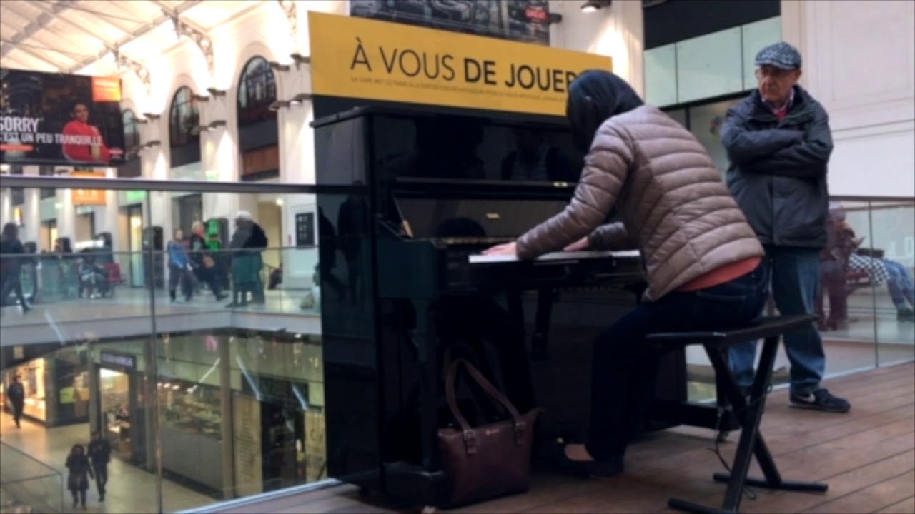 【響子】セヴラック「セルダーニャ -5つの絵画的練習曲」1.二輪馬車にて  パリ    サン・ラザール駅