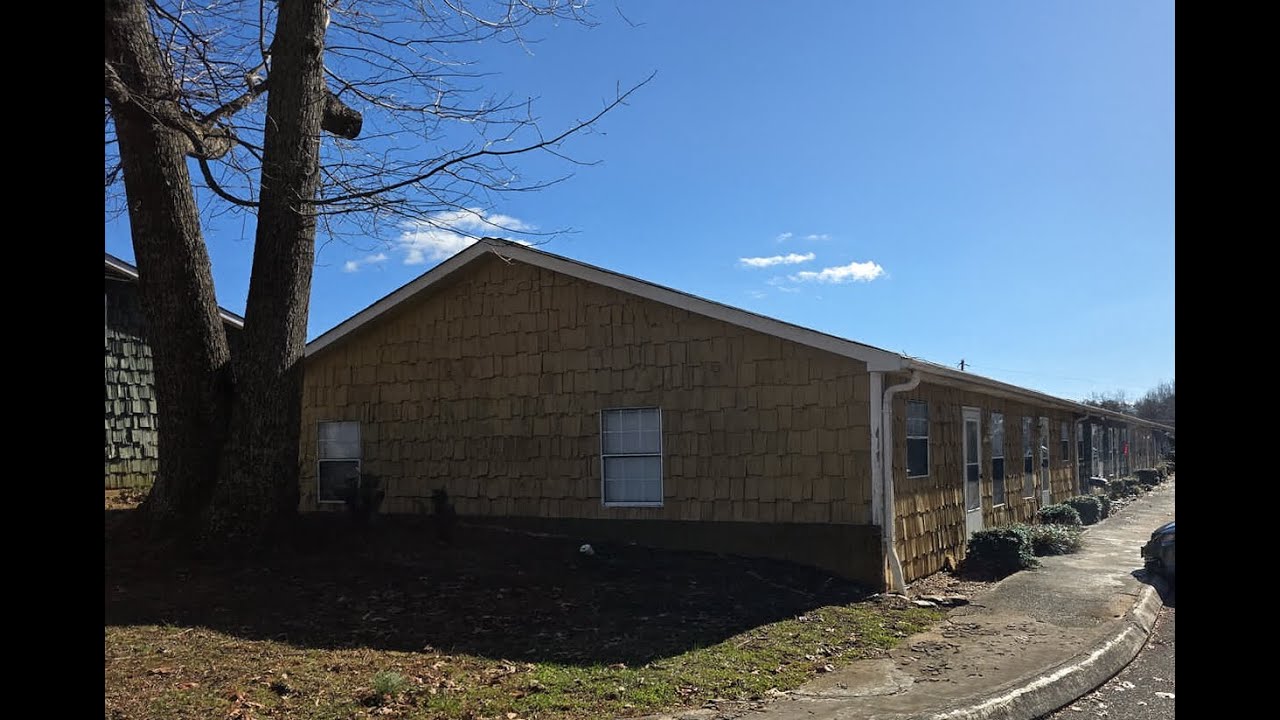 FOR RENT GROUP3 REAL ESTATE - B2 Twin Oaks Apartments 2 bed 1 bath