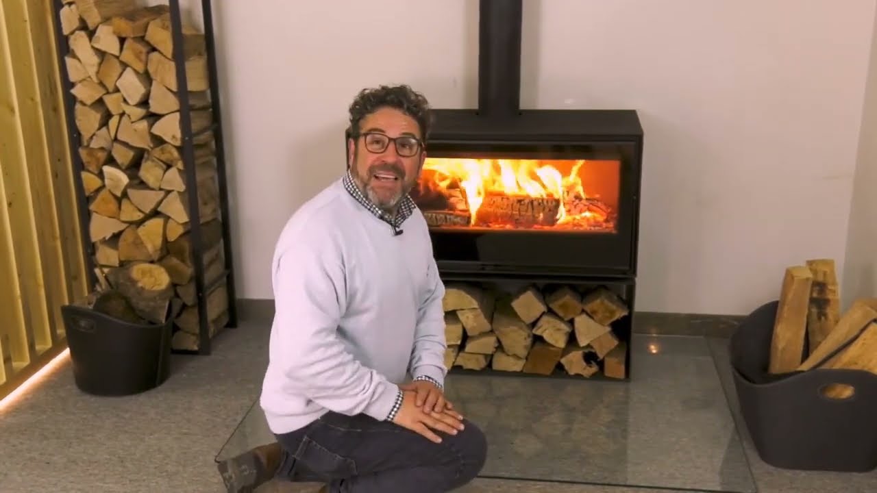 ALLUMAGE D'UN POÊLE À BOIS PANADERO
