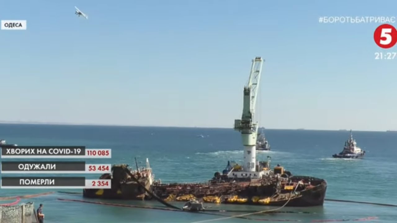 Танкер Delfi нарешті підняли: коли судно приберуть з узбережжя Одеси