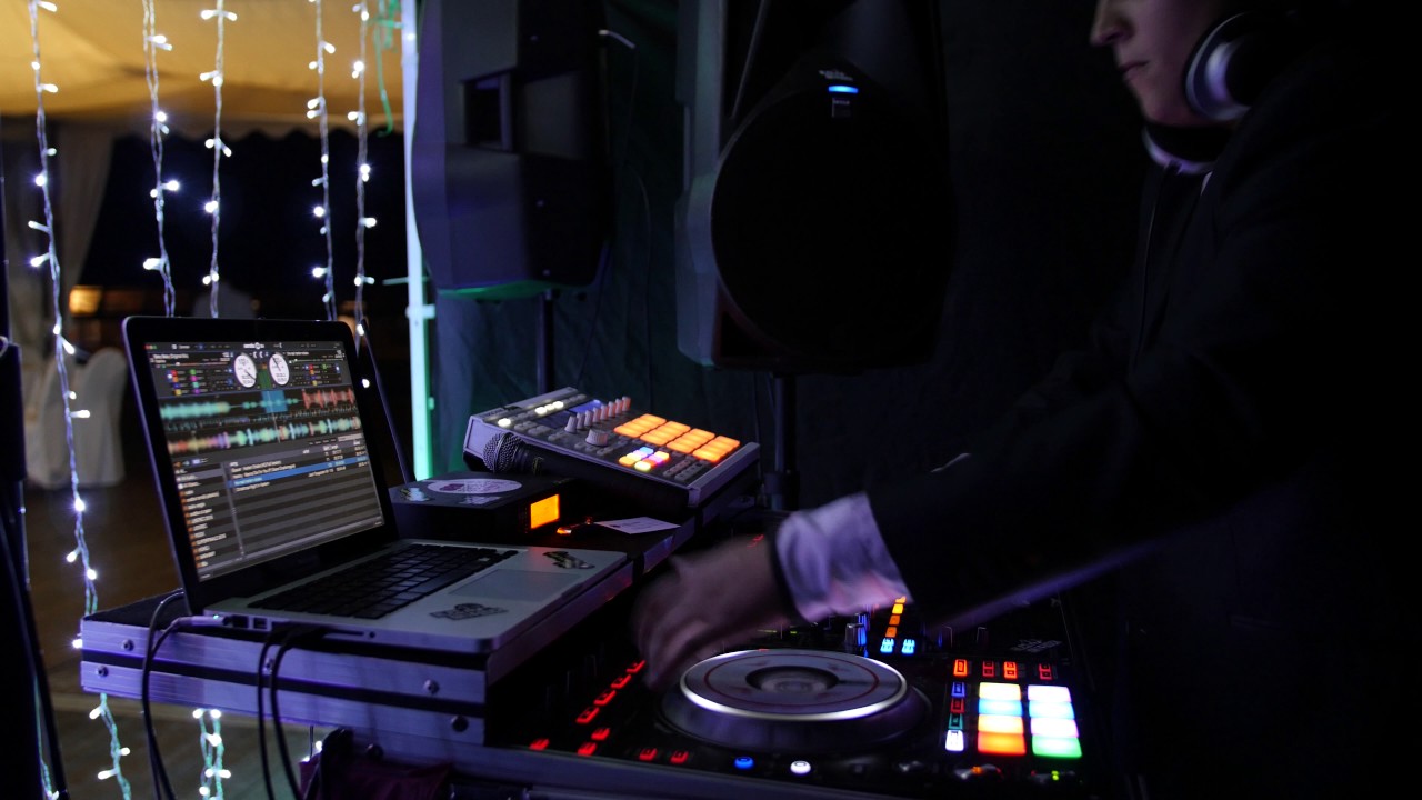 DJ Ale&scaron; Matou&scaron;ek