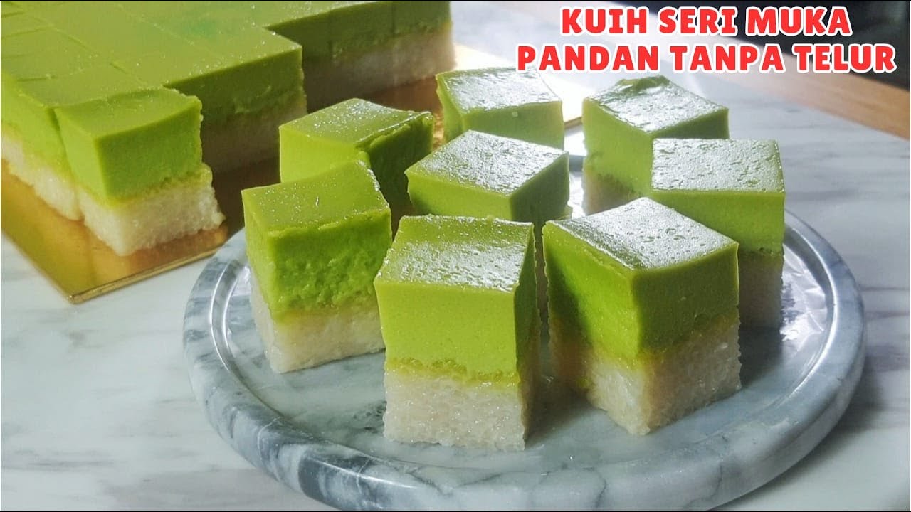 Kuih Seri Muka Pandan Tanpa Telur Lembut Bergedik | Soft Jiggly Eggless Pandan Custard Cake
