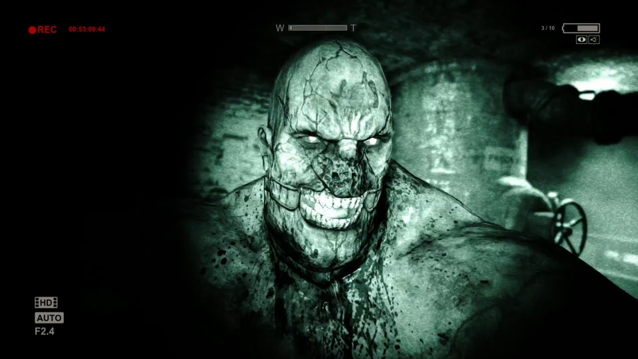Outlast on Linux | Looping Chris Walker