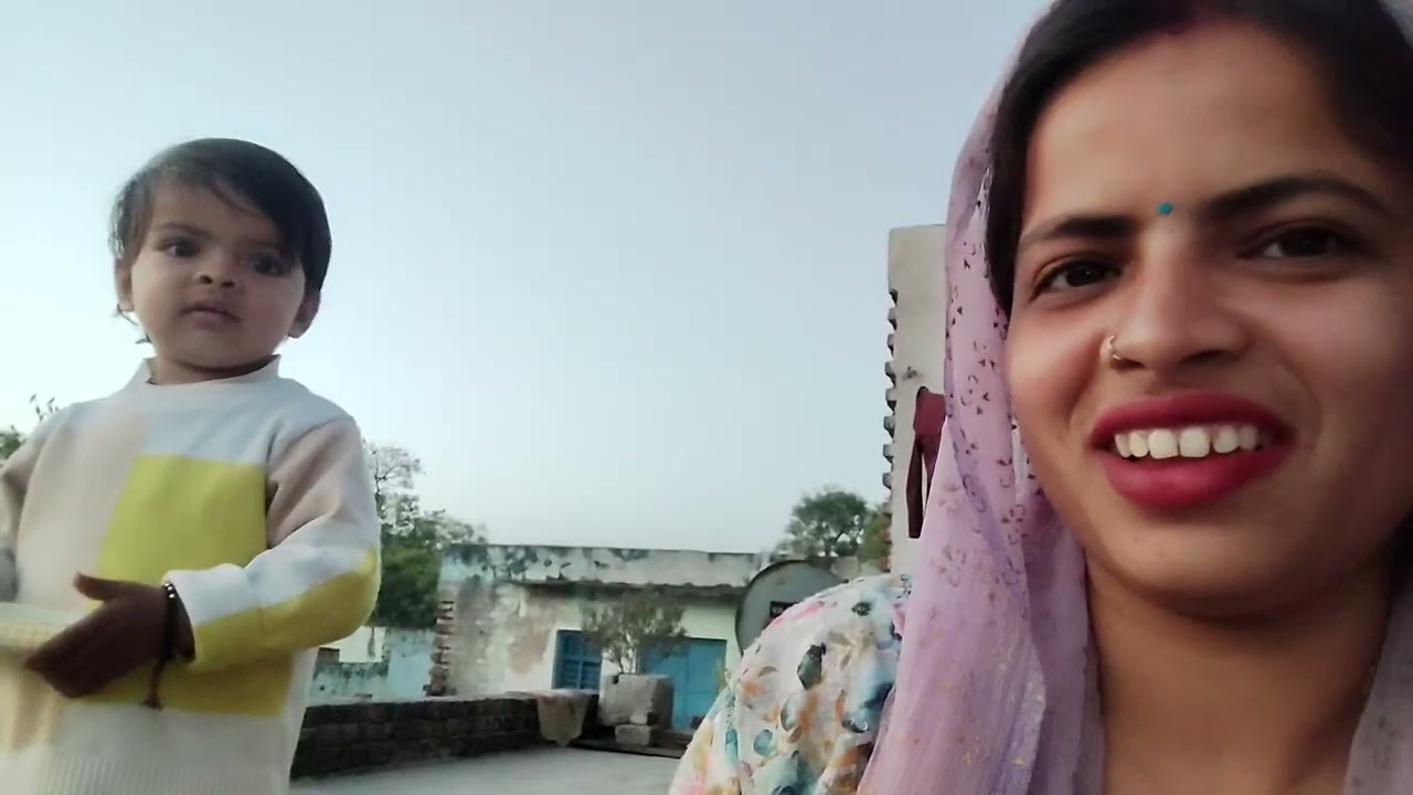 Gudiya 🧑 ne kha li bol 🥎 🙀