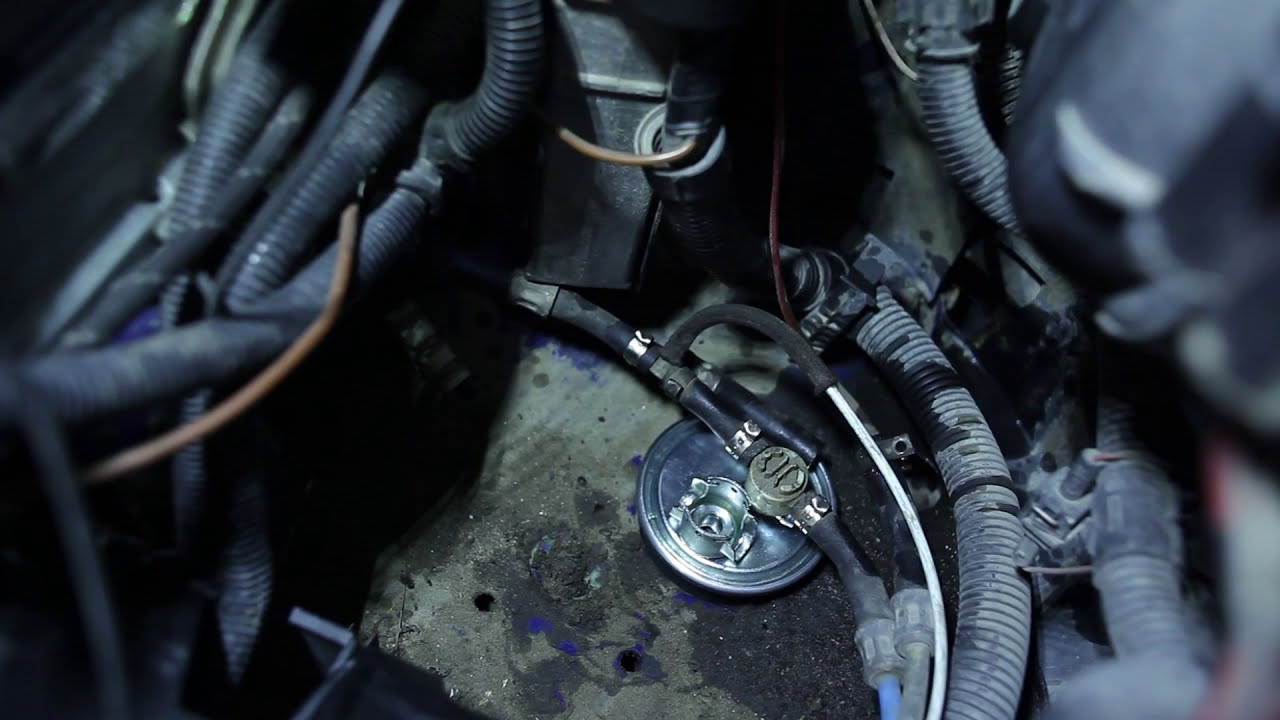 Come sostituire filtro carburante VW T4 TRANSPORTER [VIDEO TUTORIAL DI AUTODOC]