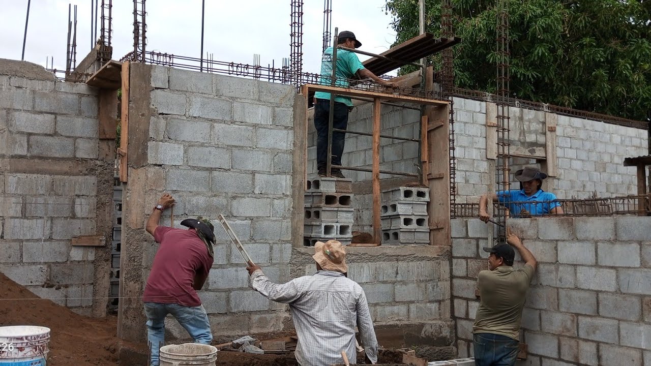 Cuánto gana un albañil y un ayudante en Nicaragua en 2023.