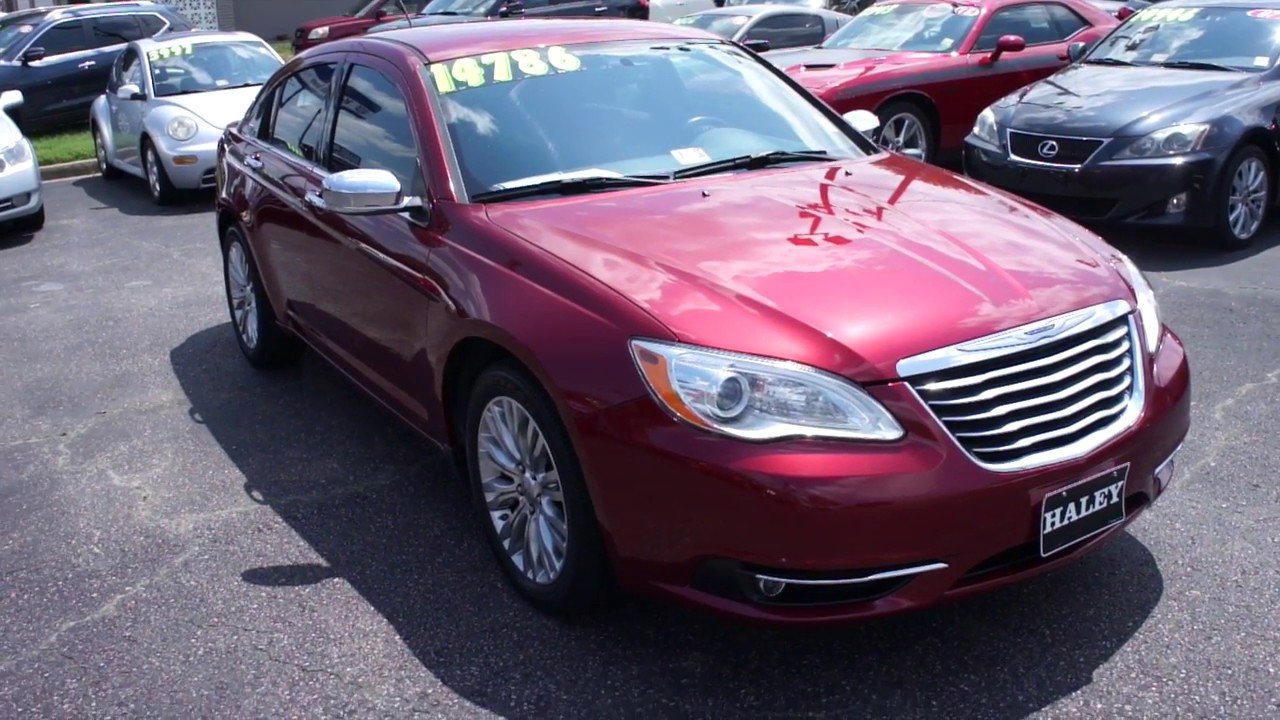 *SOLD* 2013 Chrysler 200 Limited V6 Walkaround, Start up, Tour and Overview
