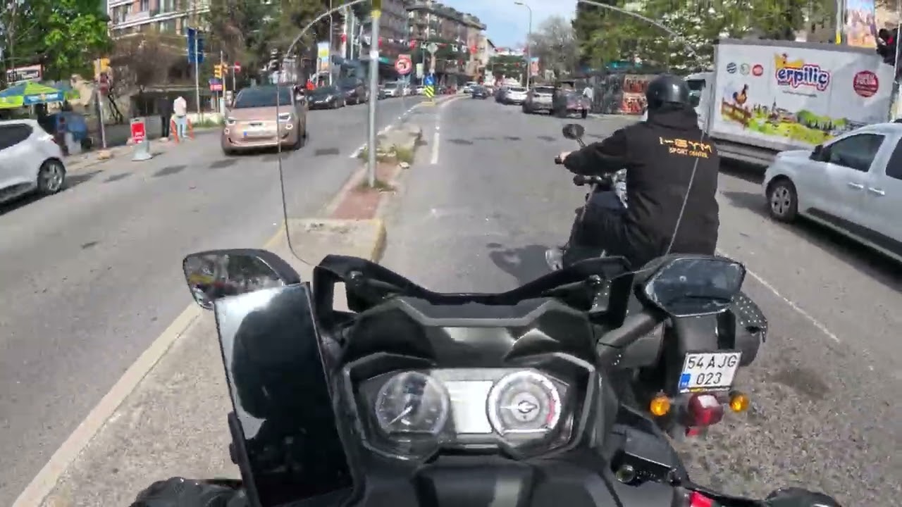 Honda Forza 250 - BanaBiKurye 1.Gün - 3x Speed