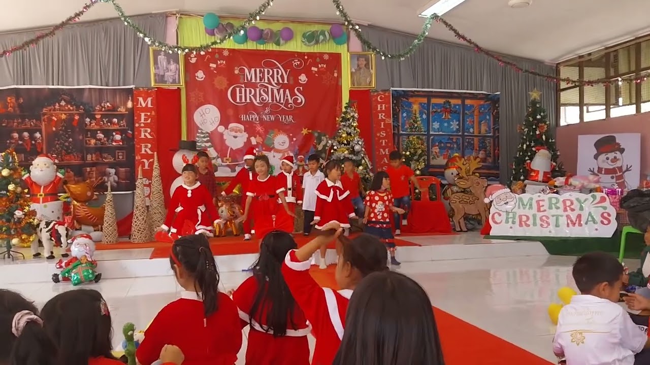 การแสดงงานวันคริสต์มาสและวันปีใหม่ 26 ธ.ค. 2568 ระดับชั้น อนุบาล โรงเรียนบ้านดอนช้าง(ศรีสุขวิทยาคาร)