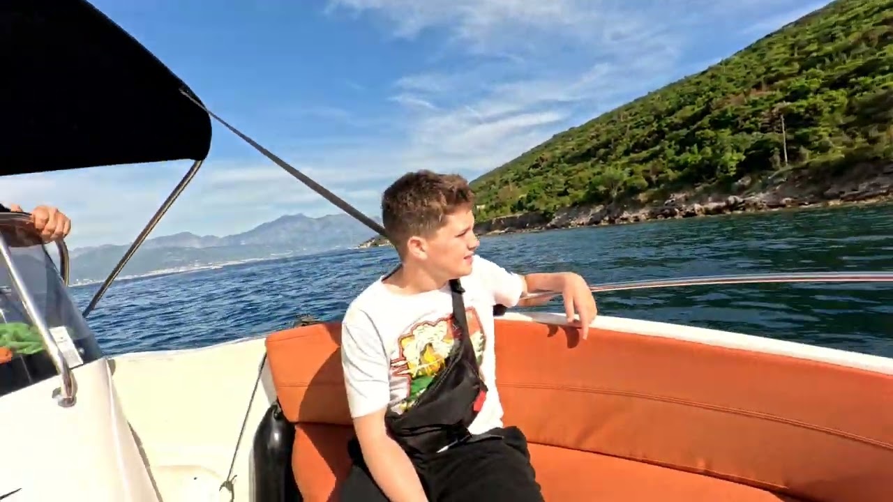 Boka Bay Speedboat Tour