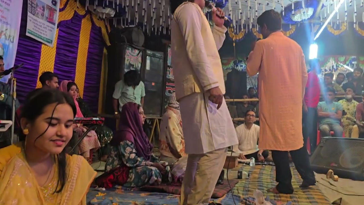 বাউল হবিল সরকার ও নয়ন শেখের ডুয়েট গান। 