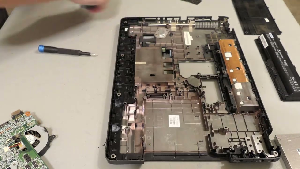 HP G72 Laptop Teardown