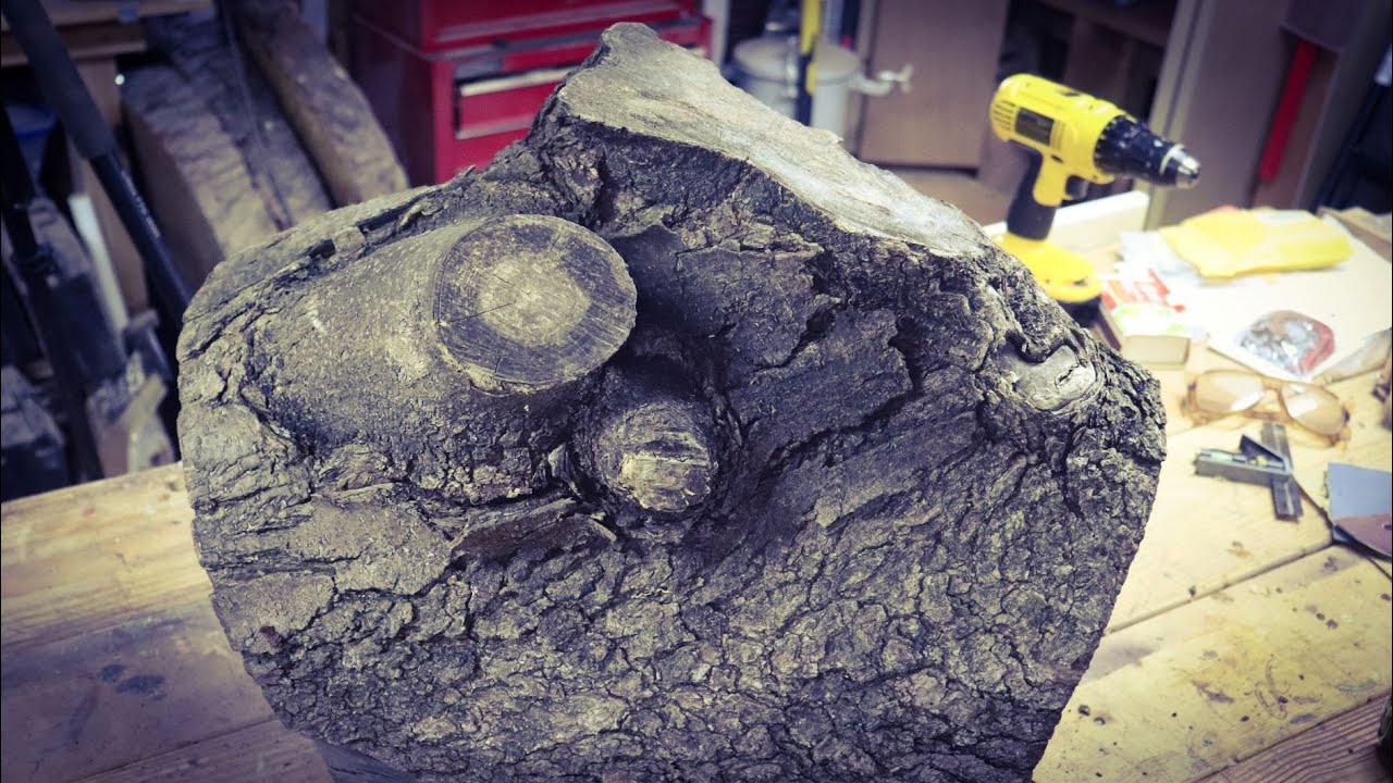 Woodturning a Rustic Locust Bowl