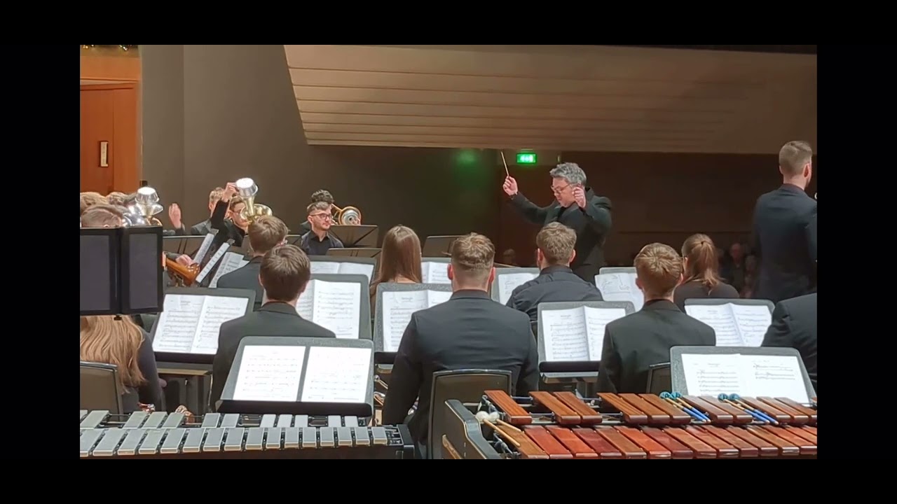‘Midnight’ by Lucy Pankhurst - Performed by Luke Spence (Euphonium) and the RNCM Brass Band 2023