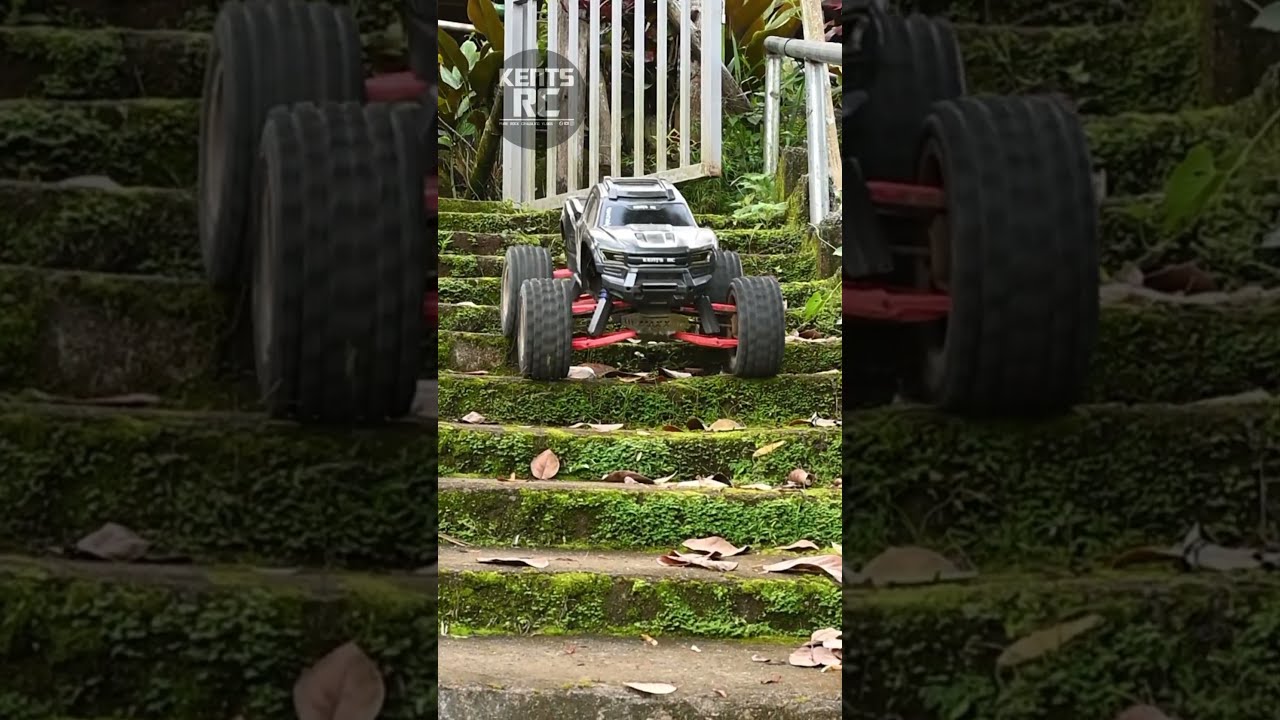RC CAR TRAXXAS XMAXX