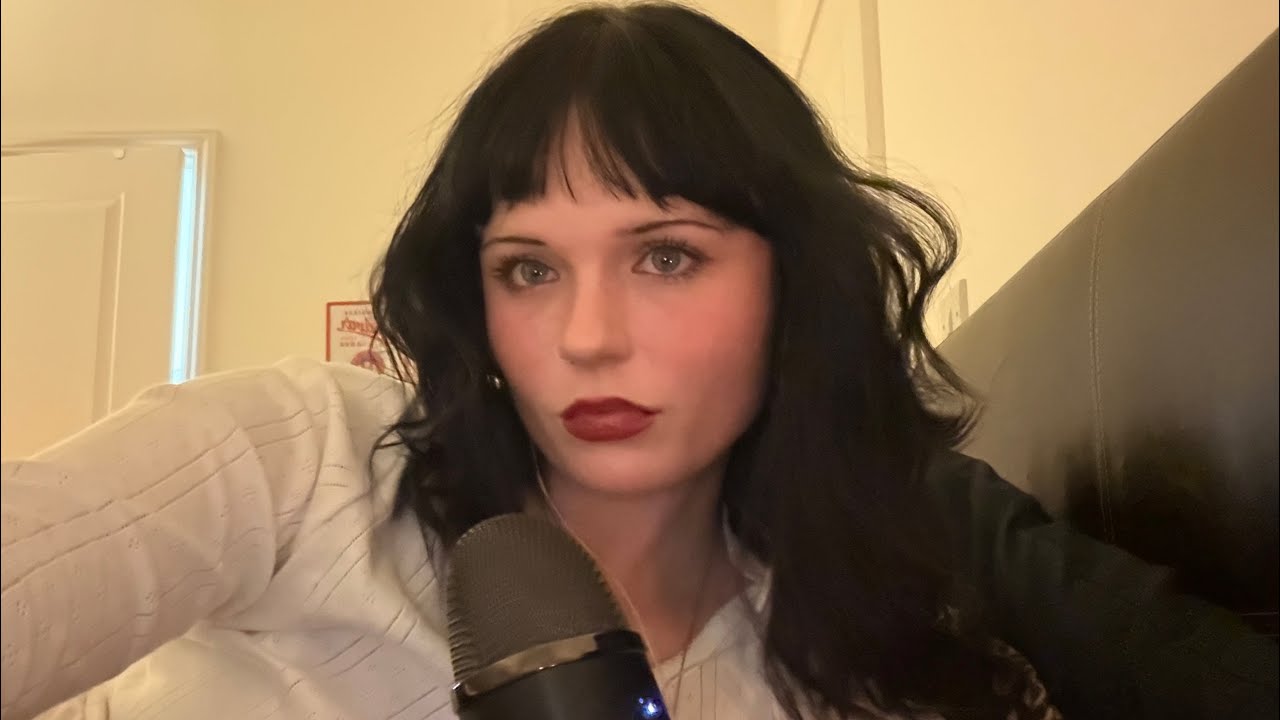 ASMR рассказывает вам сказку на ночь